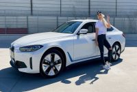 Mobil listrik BMW i4